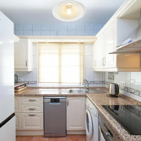 Velez By Interhome نيرخا